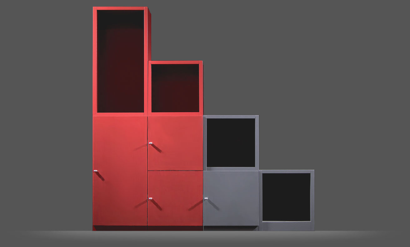 Kombination aus stufenförmig angeordneten offenen und geschlossenen Stahlschränken in zwei Farben aus der PREMIUM-Reihe | rotstahl