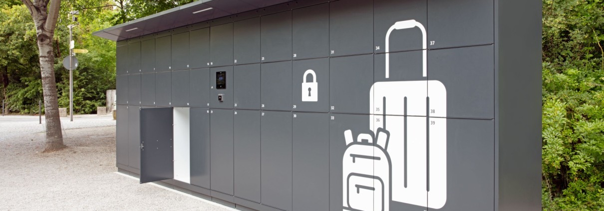 LOCKER STATION Dachau mit offenem Gepäckfach | rotstahl